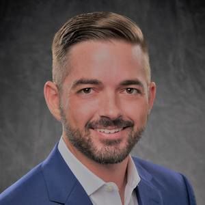 Meet your Posher, Adam